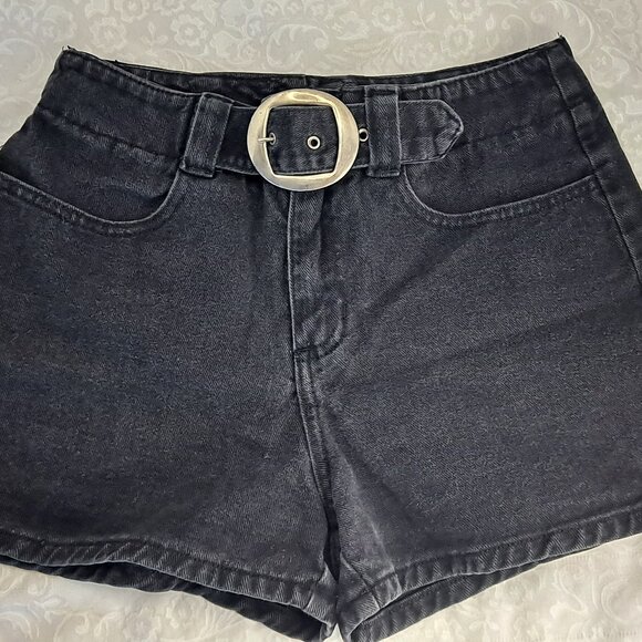 VINTAGE SHORTS ~SHORTY~ BLACK DENIM SOFT ~ BUCKLE BELT ~ BE BOP 1980s ~ SIZE 7 - Picture 1 of 7